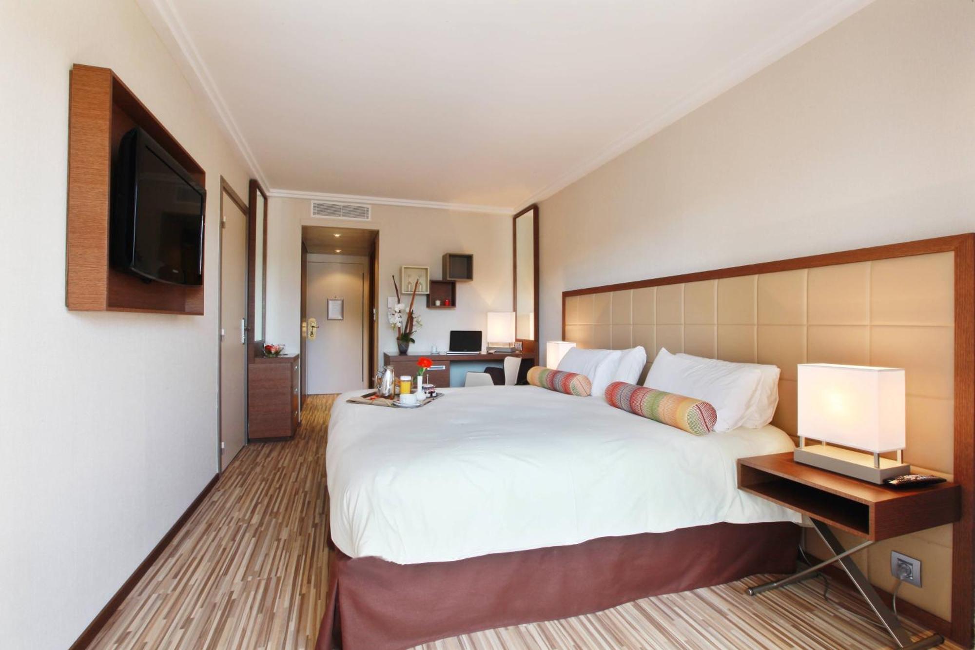 Ac Hotel By Marriott Ambassadeur Antibes - Juan Les Pins Exterior photo