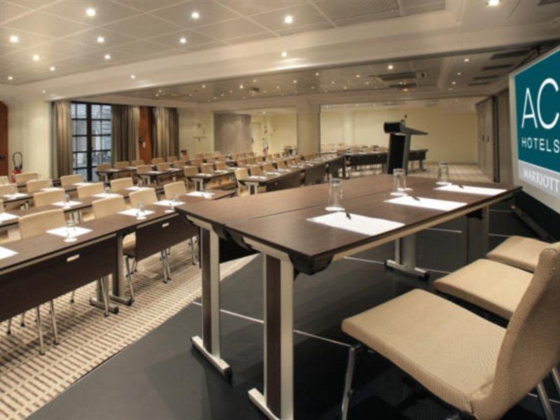 Ac Hotel By Marriott Ambassadeur Antibes - Juan Les Pins Business photo