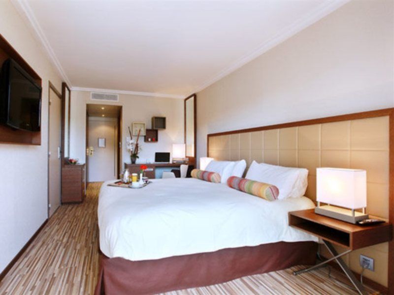 Ac Hotel By Marriott Ambassadeur Antibes - Juan Les Pins Exterior photo